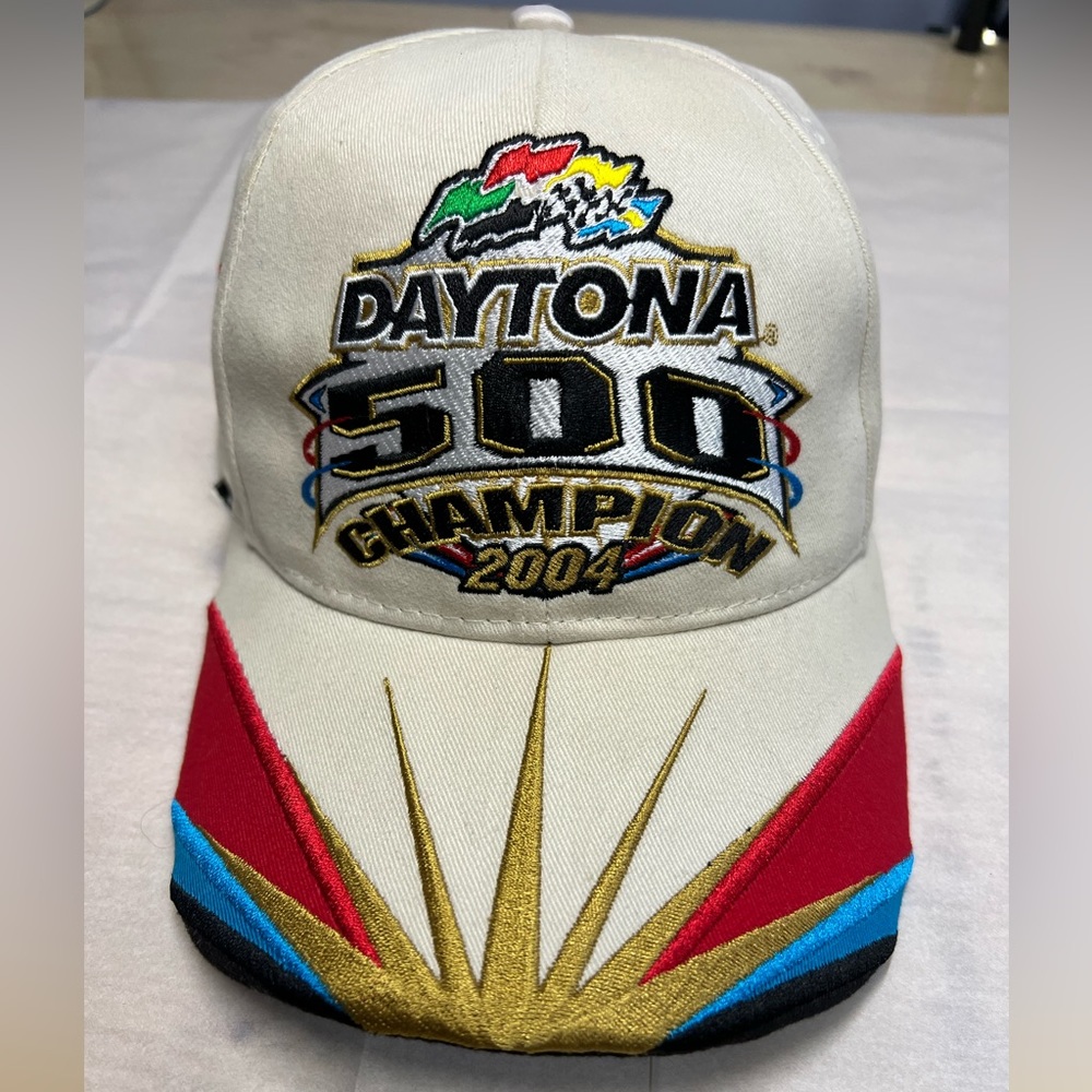 2004 Daytona 500 Hat